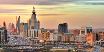 نمو القطاع الخانموص غير النفطي في السعودية يسجل ارتفاعًا خلال فبراير
