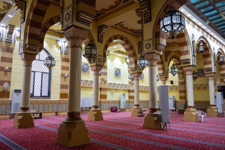 الحدود الشمالية تهيئ 162 جامعًا لاستقبال المصلين في عيد الفطر