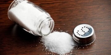 دراسة: تناول كميات كبيرة من الملح قد يسبب أعراضًا مشابهة للاكتئاب