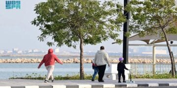 الواجهات البحرية بالشرقية.. مضمار للمشي في رمضان