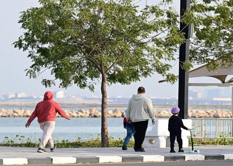 الواجهات البحرية بالشرقية.. مضمار للمشي في رمضان