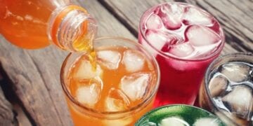المشروبات السكرية تزيد خطر الإصابة بسرطان الفم