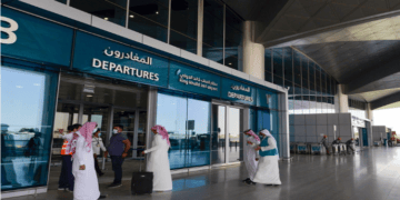 المملكة تواصل الإنجازات.. مطارات السعودية تحصد مراكز متقدمة ضمن أفضل 100 مطار في تصنيف “سكاي تراكس”