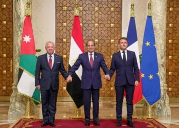 قادة مصر وفرنسا والأردن يجرون مكالمة هاتفية مشتركة مع الرئيس الأمريكي دونالد ترامب