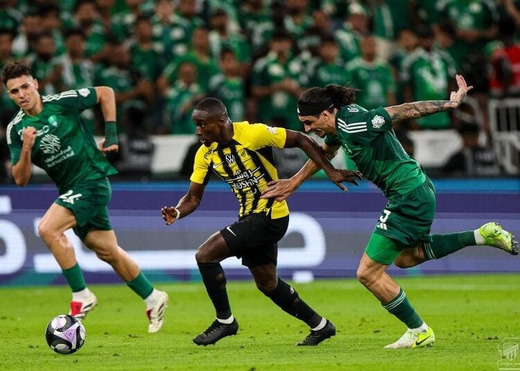 2-2 التعادل الإيجابي يحسم مواجهة الأهلي والاتحاد في “ديربي جدة”