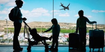 غرفة مخصصة للأمهات والأطفال داخل مطار القاهرة