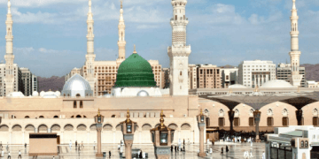 الشؤون الدينية بالمسجد النبوي تطوّر خدماتها الدعوية بـ23 لغة عبر شاشات ذكية وتطبيقات تفاعلية