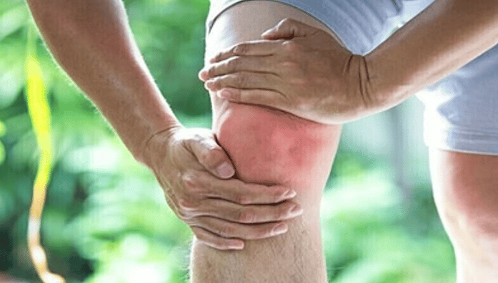 دعامات الركبة والتمارين المائية