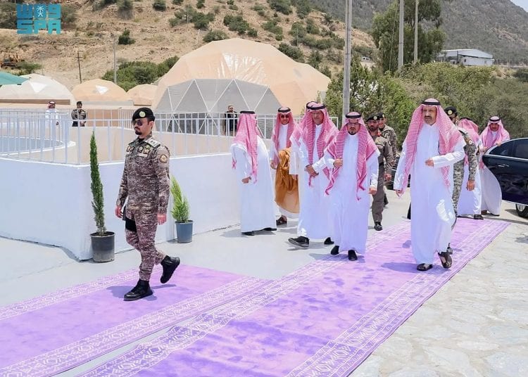 توجيهات بتكثيف الجهود وتطوير البنية السياحية