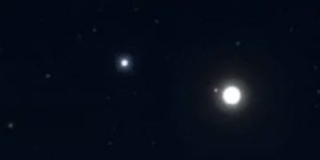 هلال القمر وكوكب الزهرة