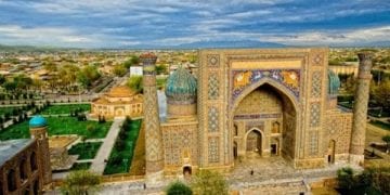 أوزبكستان تتيح 30 يومًا بلا تأشيرة للسعوديين