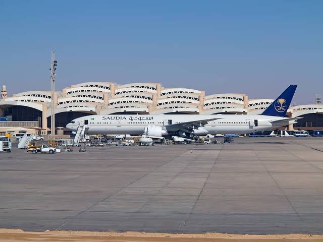 استمرار الرحلات الجوية بشكل طبيعي في مطارات السعودية
