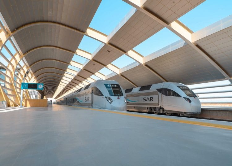 خطط تطويرية لربط مطار الملك فهد الدولي بشبكة القطارات في السعودية