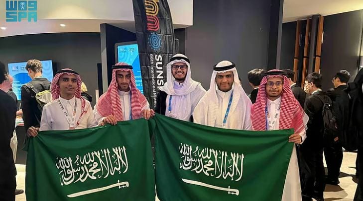 السعودية تحقق 7 جوائز دولية في أولمبياد الرياضيات والمعلوماتية 2025