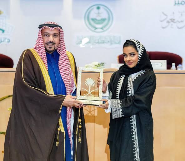 بـ3 ملايين مشاهدة.. نجلاء جان مؤثرة سعودية تتصدر المشهر السياحي بأرقام قياسية