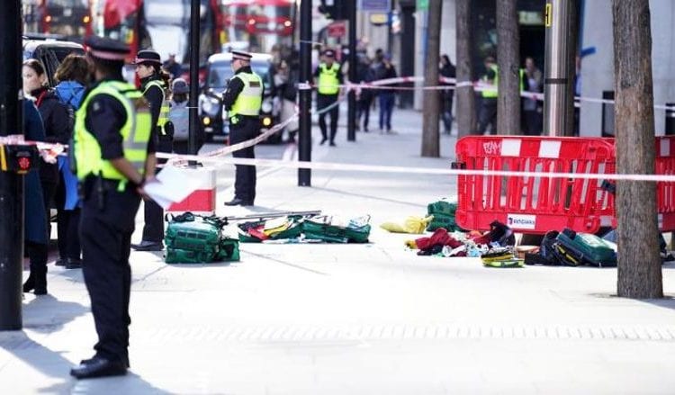فيديو.. سرقة لطاقم الإخبارية السعودية أثناء تصوير تقرير في لندن
