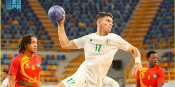 المنتخب السعودي للناشئين يكتب التاريخ ويتأهل إلى الدور الرئيسي في مونديال اليد بمصر