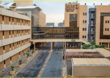 إنجاز طبي فريد في العالم.. أول عملية زراعة لغرسة قوقعة صناعية ذكية في المدينة الطبية الجامعية بجامعة الملك سعود