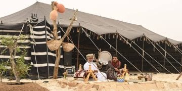 مشاهد تراثية وعروض شعبية ضمن فعالية عودة الماضي في خريف ظفار.