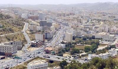 كيف تقضي يومًا لا يُنسى في الباحة؟ بين التراث والمغامرة وسحر الطبيعة