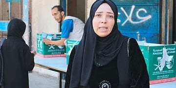 أهالي غزة يوجهون رسائل شكر للمملكة على دعمها الإنساني في ظل تفشي المجاعة