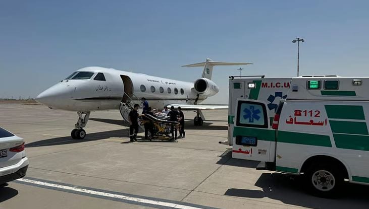 سفارة المملكة في الكويت تنقل ثلاثة سعوديين مصابين عبر طائرة إخلاء طبي