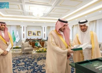 لقاء وزير الشؤون البلدية والإسكان مع أمانة الجوف واستعراض المشاريع