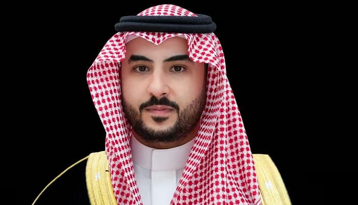 وزير الدفاع السعودي