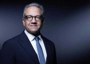 خالد العناني وزير السياحة المصري السابق أول عربي يرأس اليونسكو