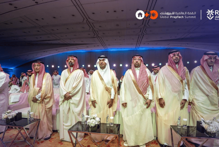 رئيس هيئة العقار في قمة البروبتك: نمو متسارع للتقنيات العقارية والذكاء الاصطناعي يرفع قيمة السوق إلى 86 مليار دولار