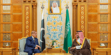 السعودية وباكستان