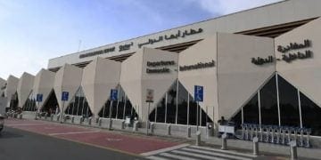مطار أبها الدولي يحقق إنجازًا عالميًا ويعلن عن خطط توسع كبيرة