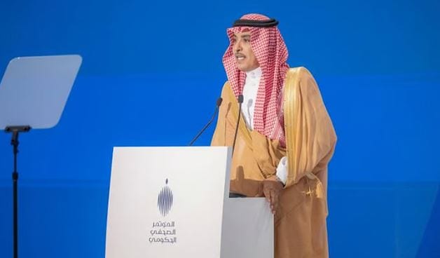 سلمان بن يوسف الدوسري وزير الإعلام
