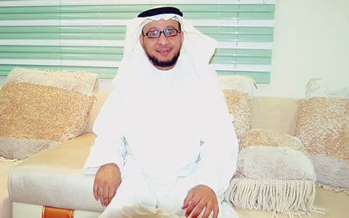 وفاة المذيع عبد الكريم المقرن