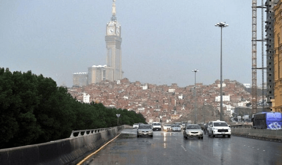 أمطار غزيرة على مكة المكرمة