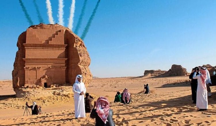 120 مليار ريال.. قفزة في إنفاق الزوار القادمين إلى السعودية خلال 9 أشهر