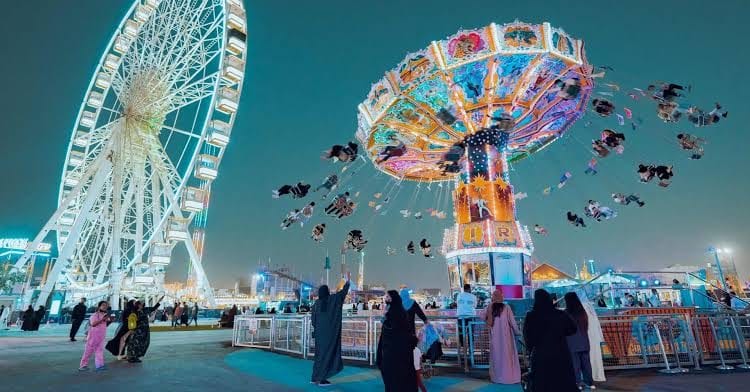 موسم الرياض يواصل جذب الزوار.. 14 مليون زائر حتى الآن