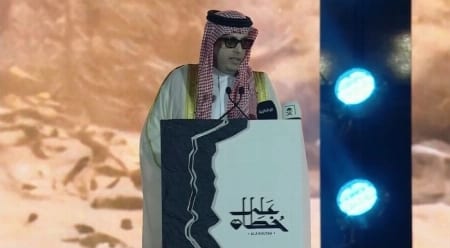 ولي عهد بريطانيا يزور الدرعية ويلتقط صورا امام قصر سلوى التاريخي
