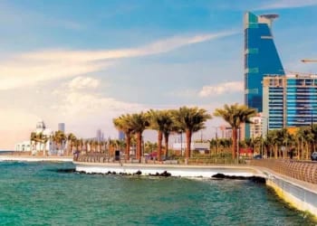 جدة ترسخ مكانتها السياحية عالميا بنمو 25 % في مرافق الضيافة وتجاوز 33 ألف غرفة
