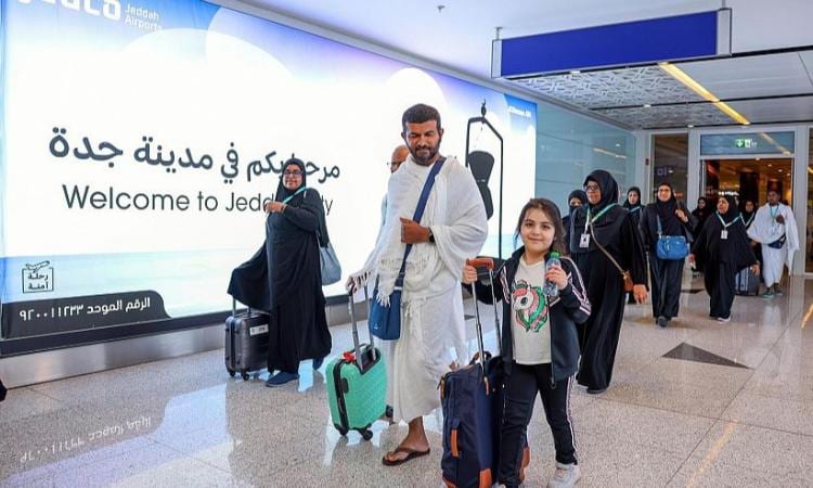 مطارات جدة تعتمد خطة تشغيلية متكاملة لموسم عمرة رمضان