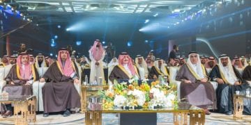 الأمير سعود بن نايف يدشّن مشروع الدمام الجديد
