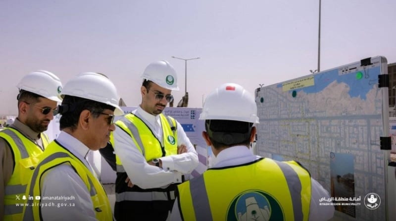 الأمير فيصل بن عبدالعزيز يطلق مشاريع بلدية وتنموية بالرياض بقيمة 1.6 مليار ريال