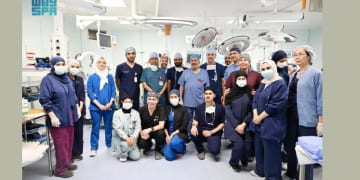 السعودية تواصل الريادة العالمية في فصل التوائم الملتصقة بإنجازات تاريخية