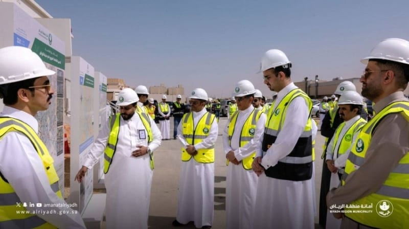 الأمير فيصل بن عبدالعزيز يطلق مشاريع بلدية وتنموية بالرياض بقيمة 1.6 مليار ريال