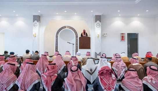المصلون يؤدون صلاة الاستسقاء في المسجد الحرام وجميع مناطق المملكة