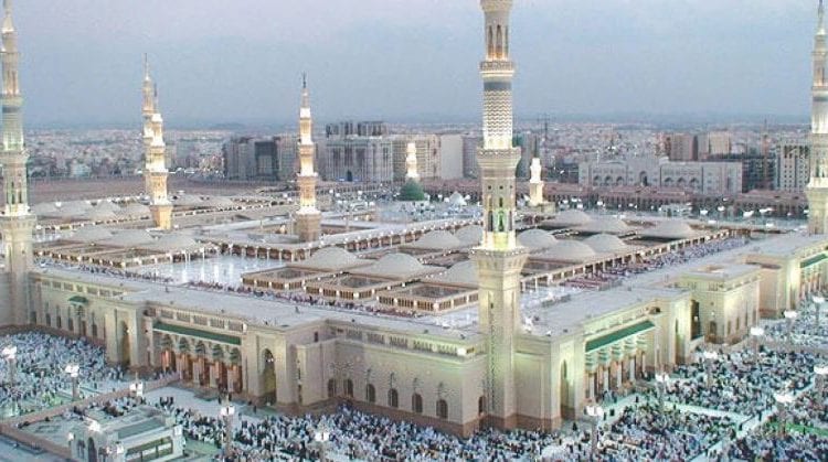 أذان المغرب