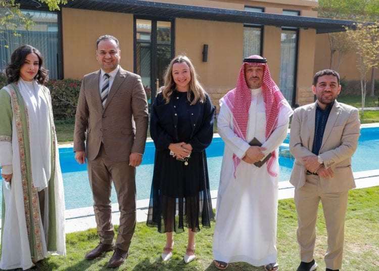ميرافال البحر الأحمر يصل جزيرة شورى
