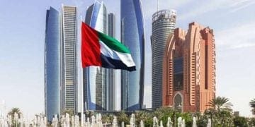 الإمارات تعفي المتأثرين بإغلاق المجال الجوي من غرامات التأخير