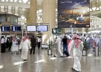 السعودية تخصص الرقم الموحد 992 لتواصل العالقين الخليجيين داخل المطارات 