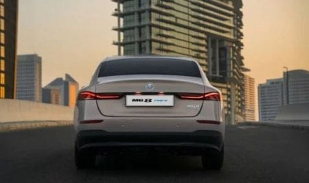 سيارة MG8 موديل 2026